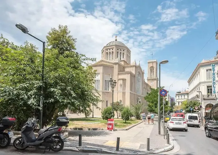 Syntagma H&B Apartment