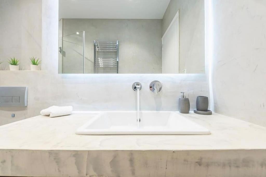 Syntagma H&b Apartment